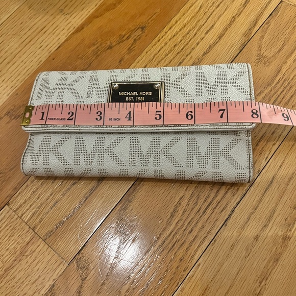 Michael Kors Trifold Wallet with Checkbook Insert - Picture 3 of 12